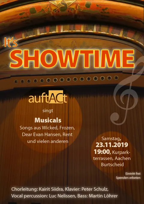 Plakat zum Chorkonzert „It’s Showtime“ am 23. November 2019: Theatervorhang im Scheinwerferlicht